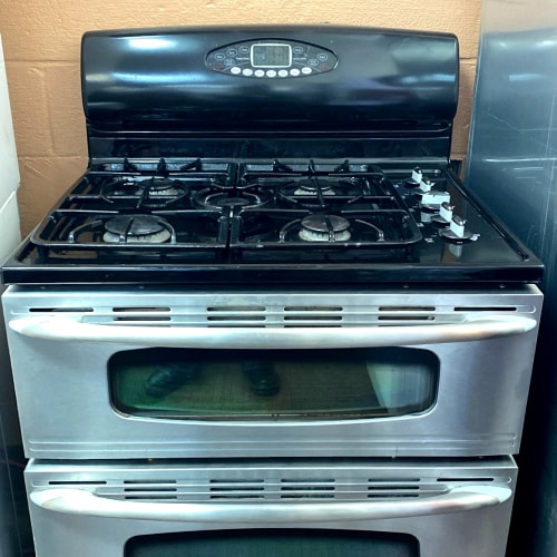 Ferreira & Almonte Appliances is an Appliance Store in Hartford, CT 06106